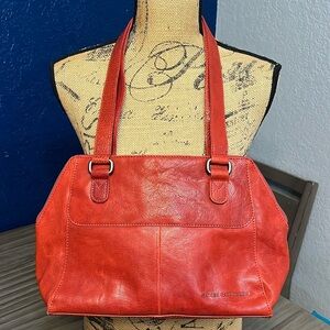 SPIKES & SPARROW RED LEATHER SHOULDER BAG